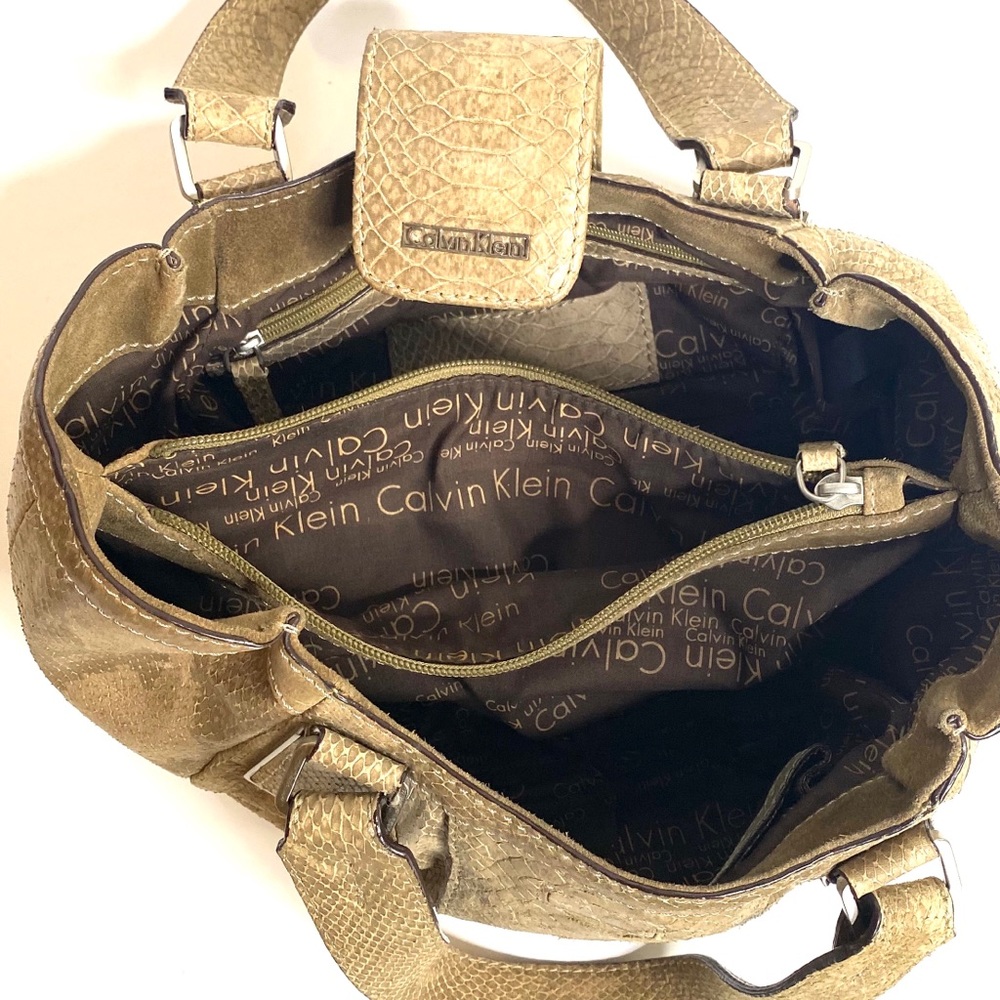 Calvin Klein Leather Embossed Snakeskin Bag - Picture 11 of 12